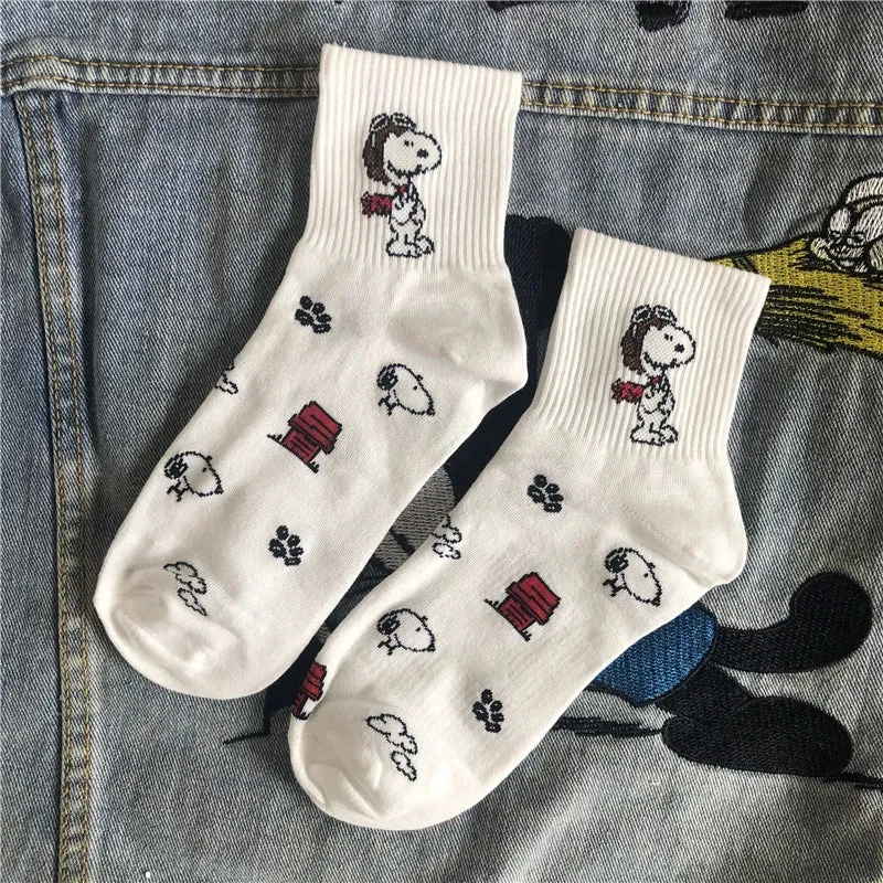 Cartoon Snoopy Medium Tube Socks for Couples