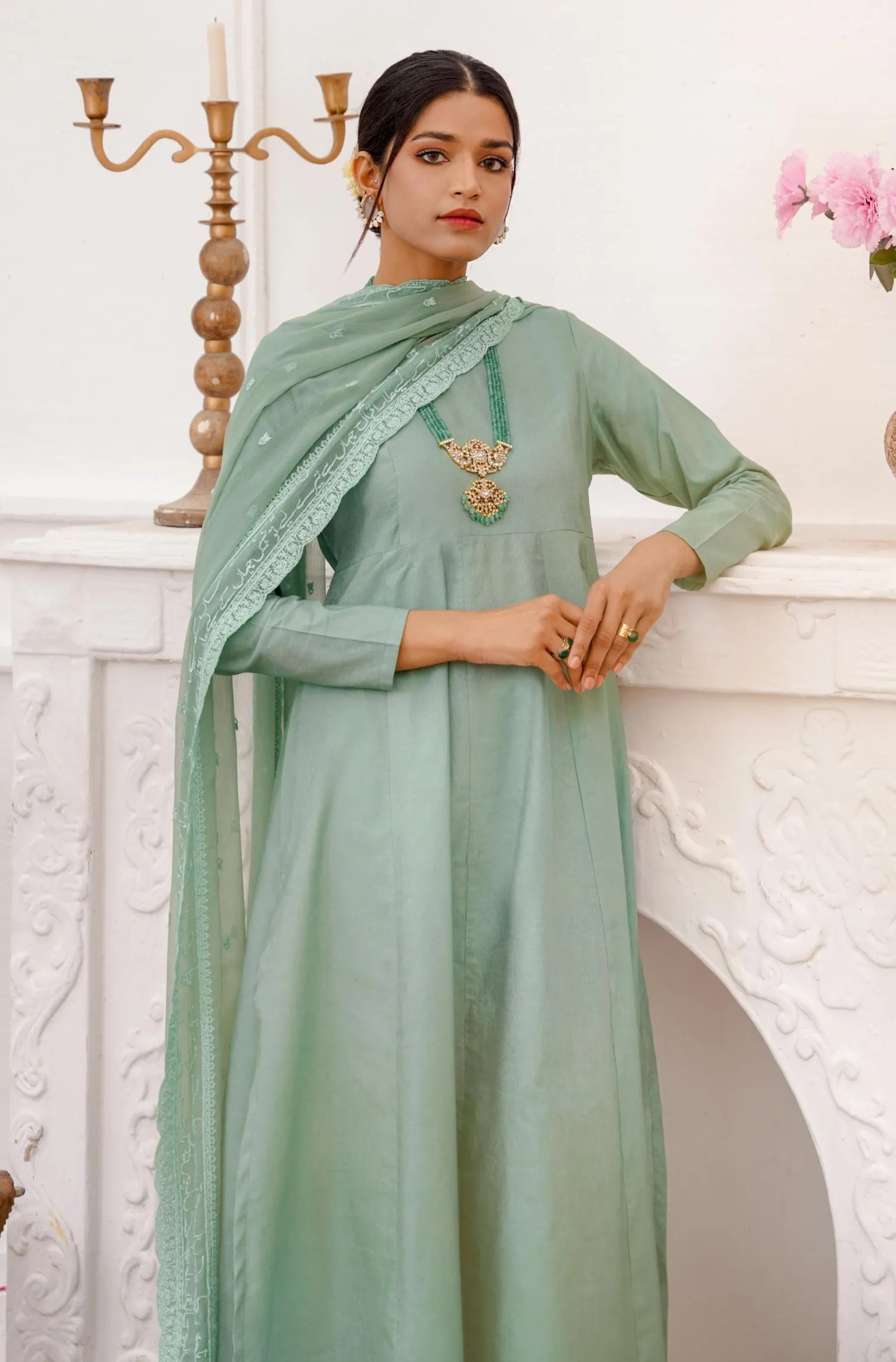 Jahaan Embroidered Dupatta - Sage Green