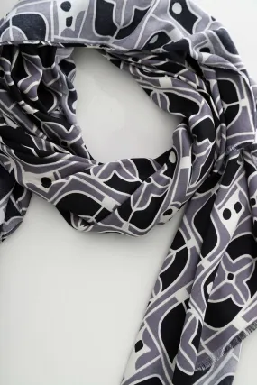 Linda Scarf Black