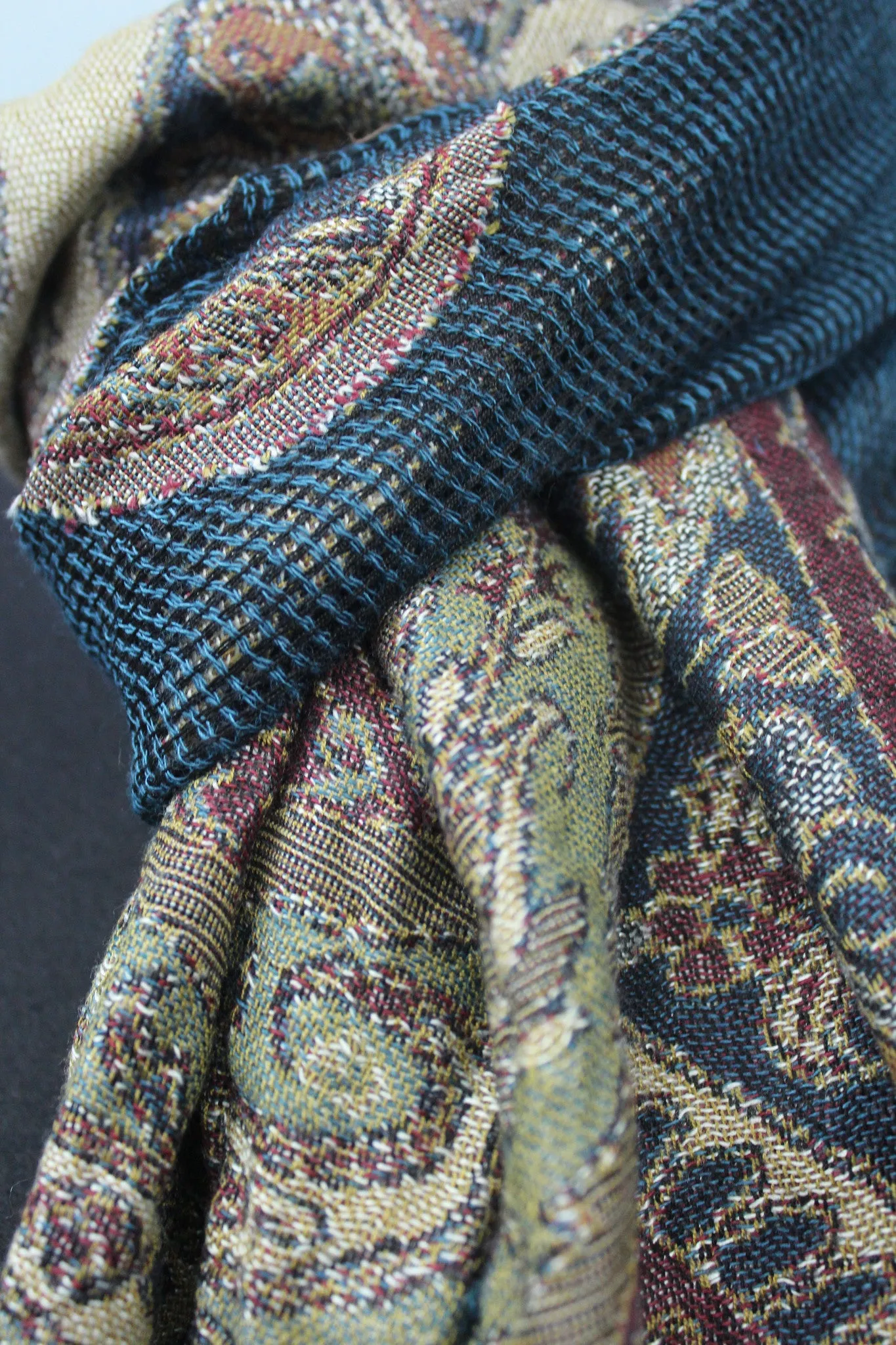 Paisley Jacquard Print Scarf - Blue