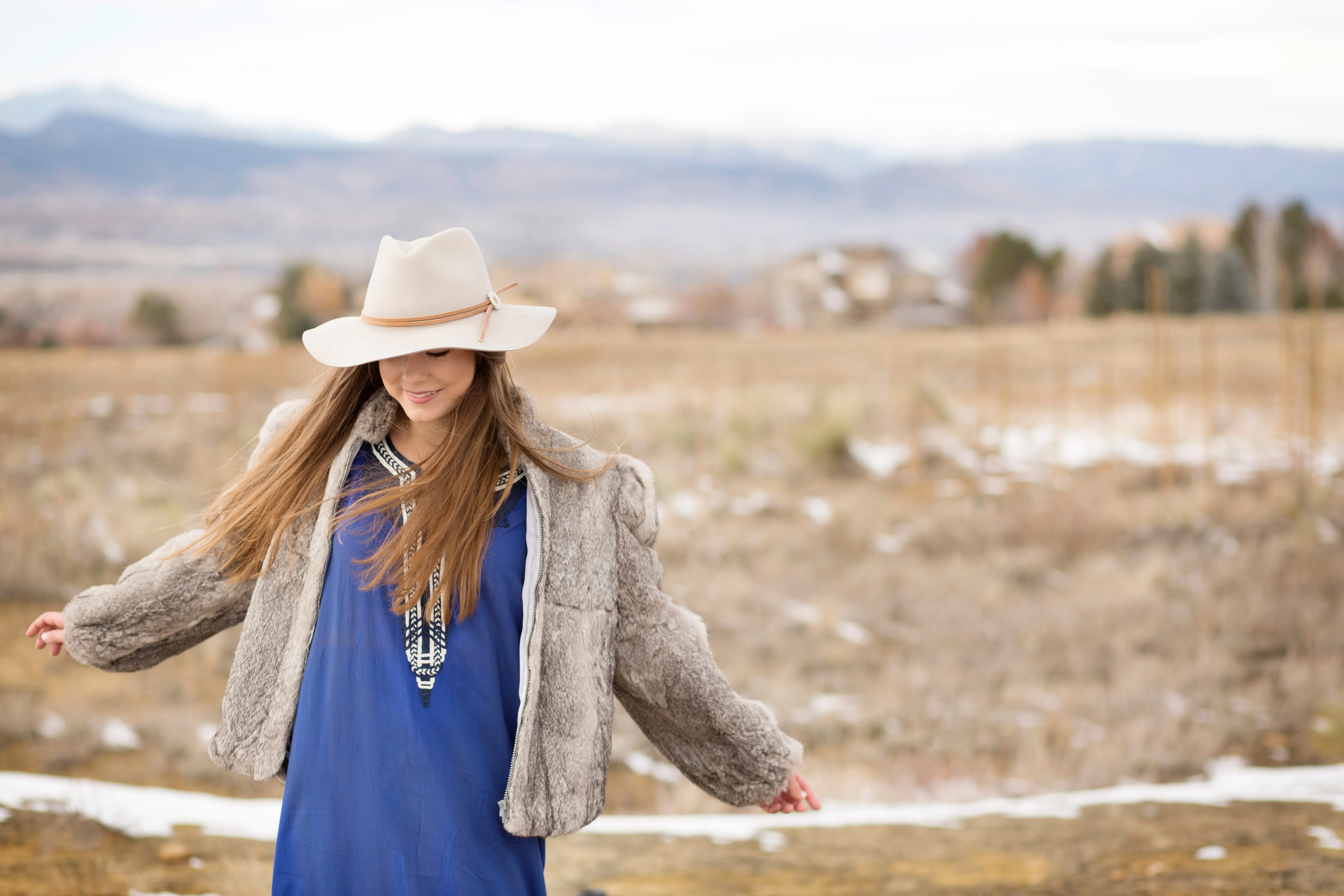 PHOEBE WIDE BRIM WOOL HAT - SILVER BELLY