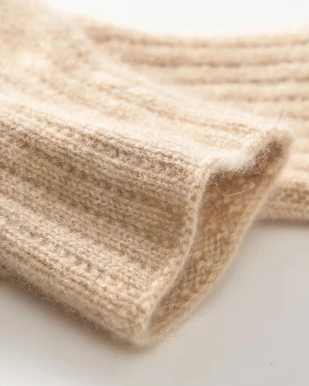 Soft Cashmere Knit Gloves