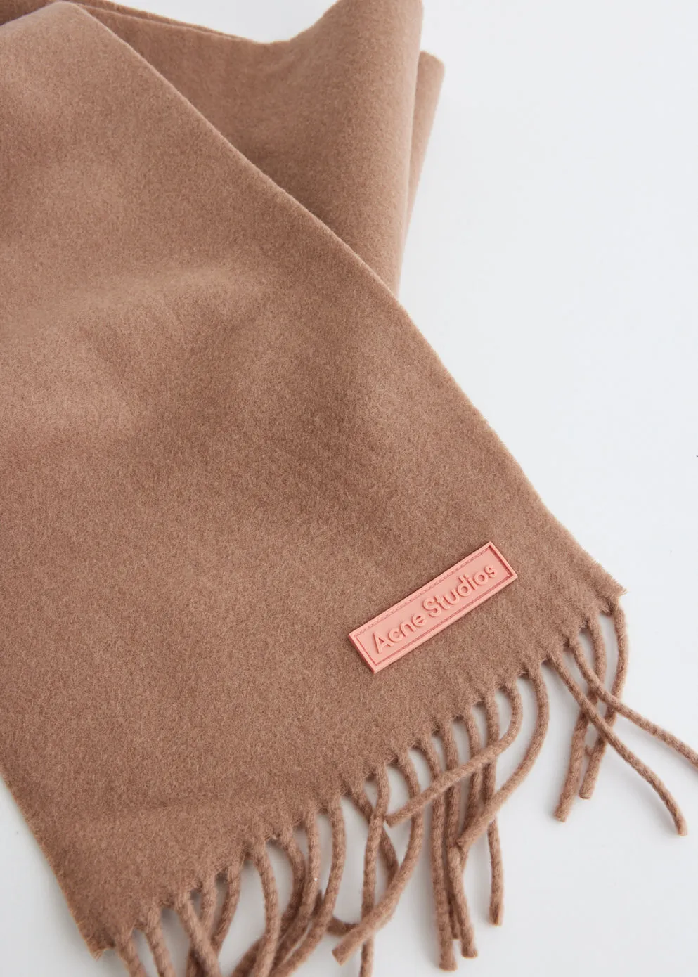 Vesta Skinny Scarf