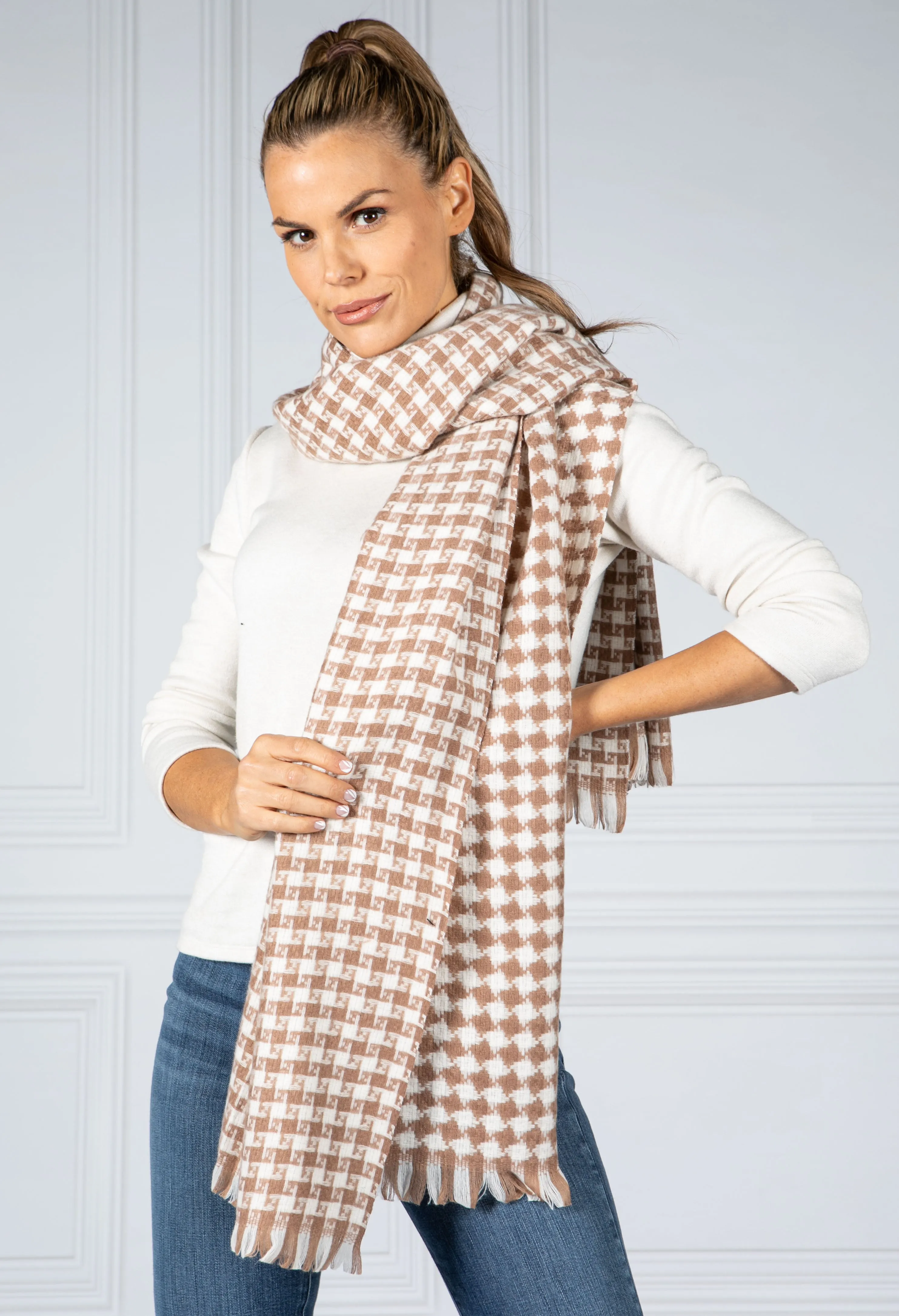 Woven Scarf in Tan Mix