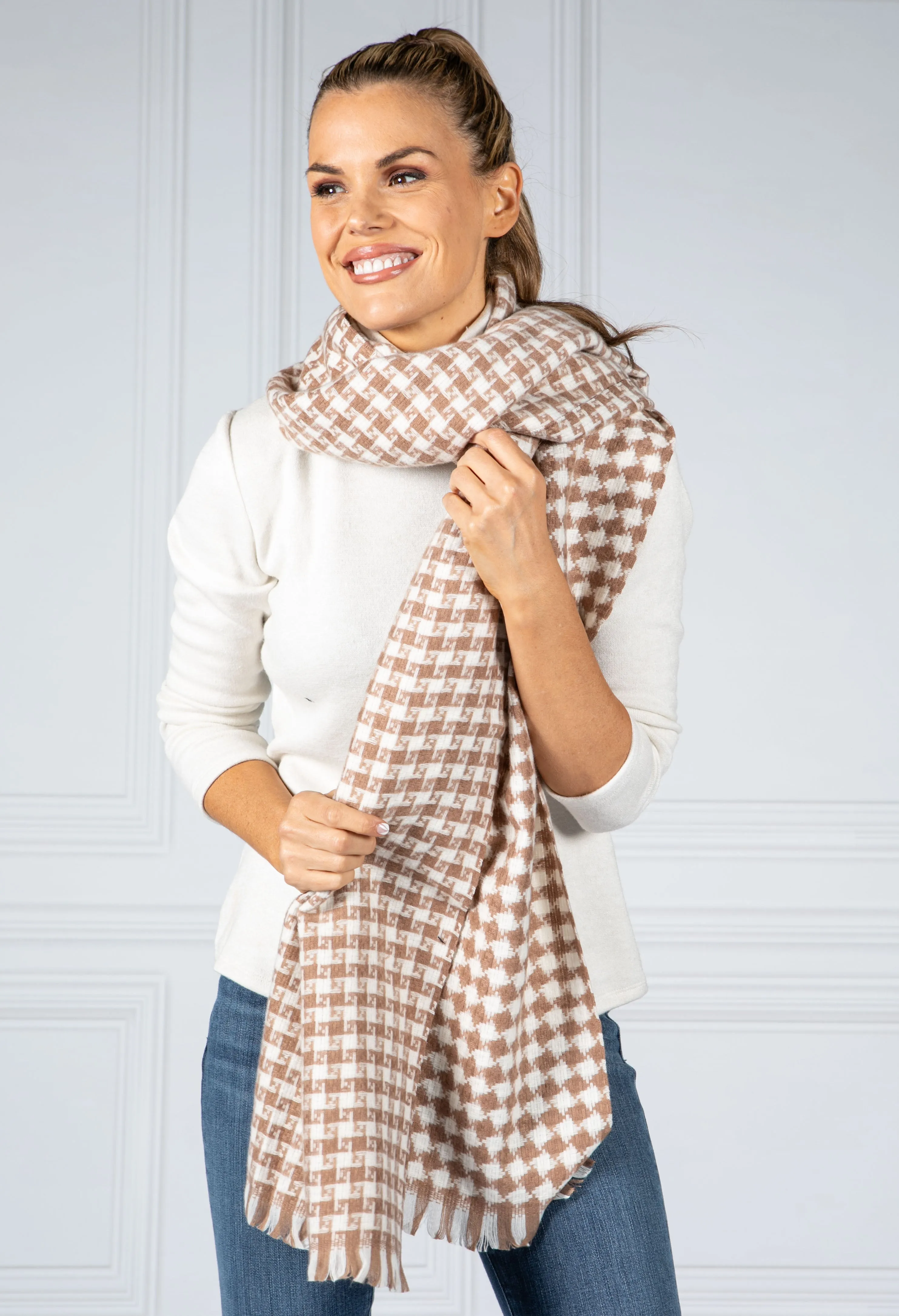 Woven Scarf in Tan Mix